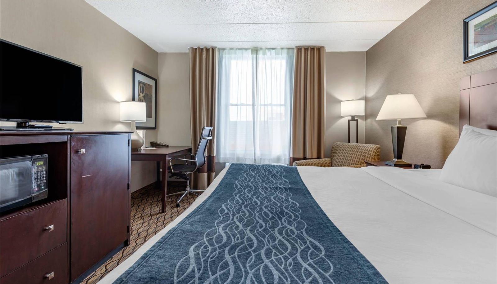 Camera - Comfort Inn & Suites Glen Mills - West Chester