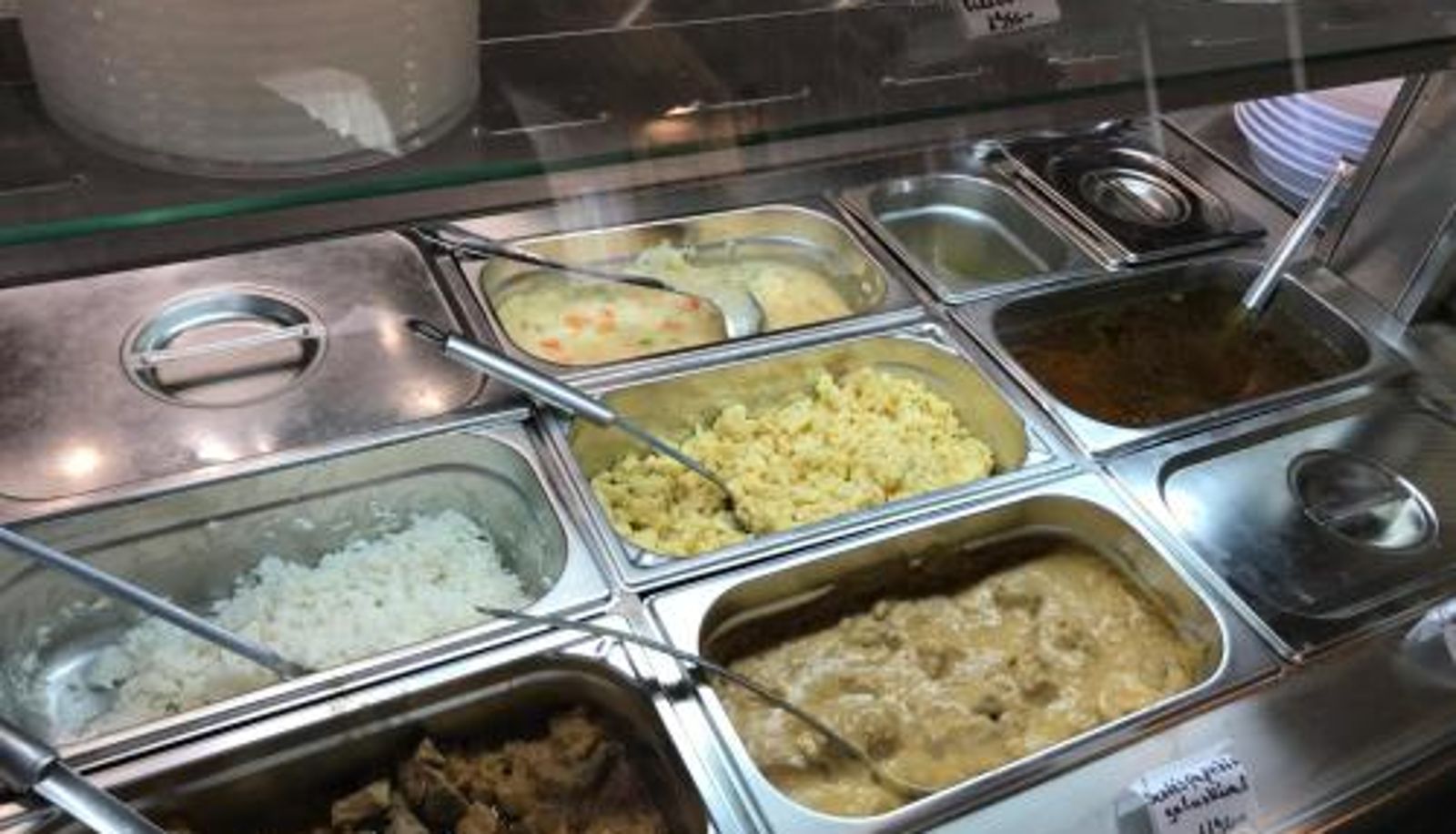 Frühstücksraum innerhalb des Restaurants - Termál Apartmanház