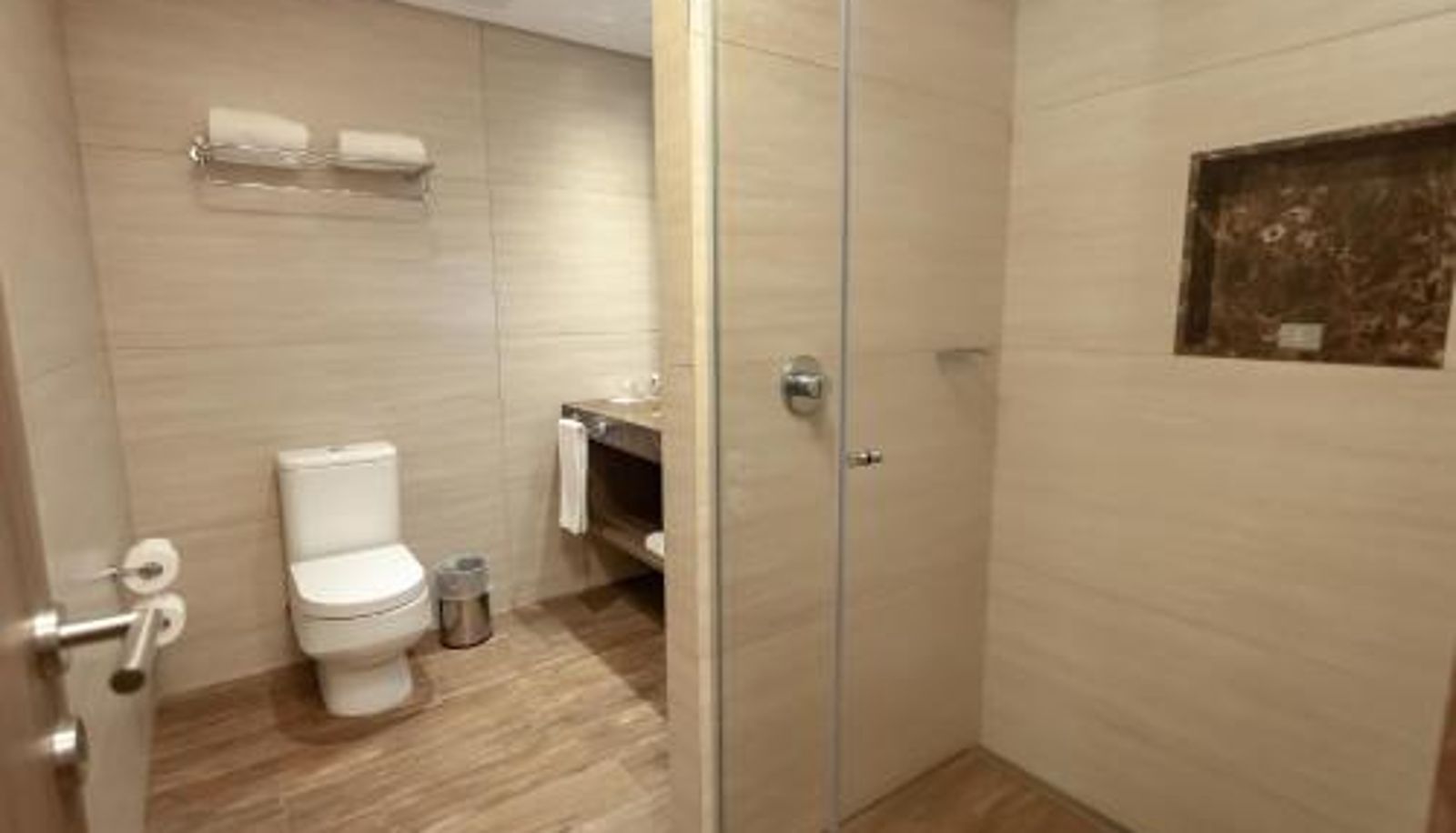 Badezimmer - Paseo La Galería Hotel & Suites