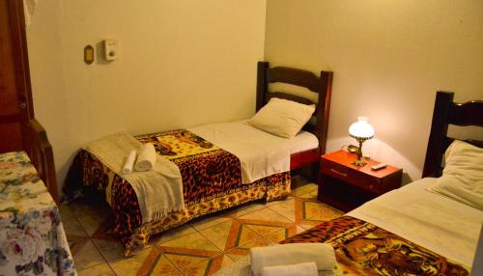Camera - Hotel & Restaurante Guarania
