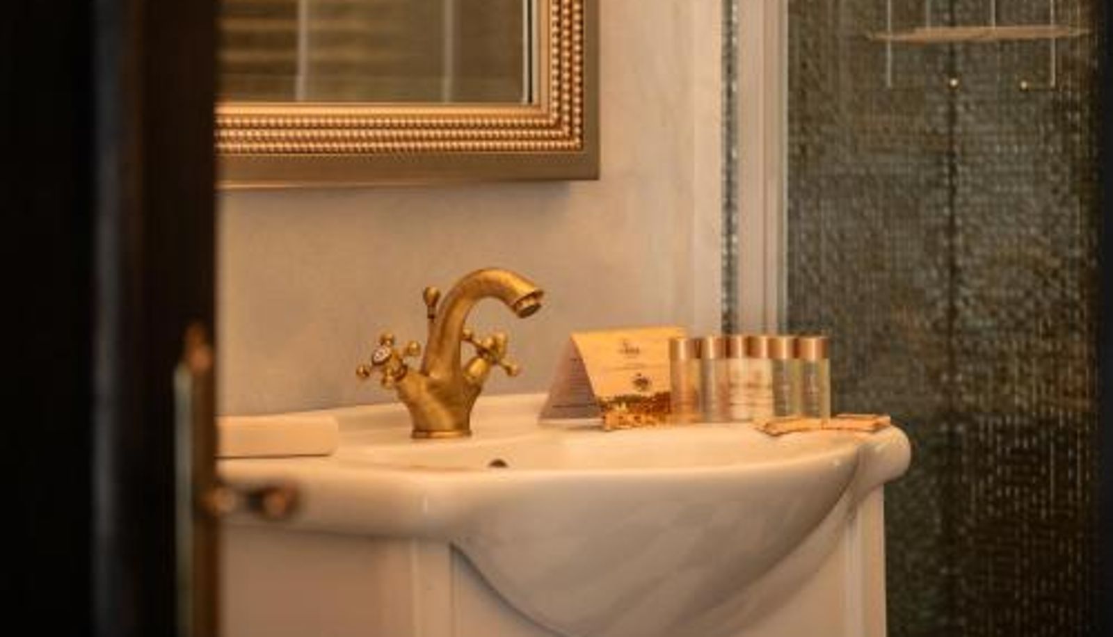 Badezimmer - Belle Epoque Boutique (Adult Only)