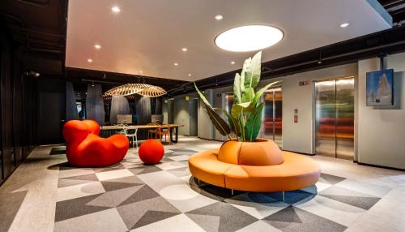 Info - Hotel Nodo - El primer hotel de negocios en Chile