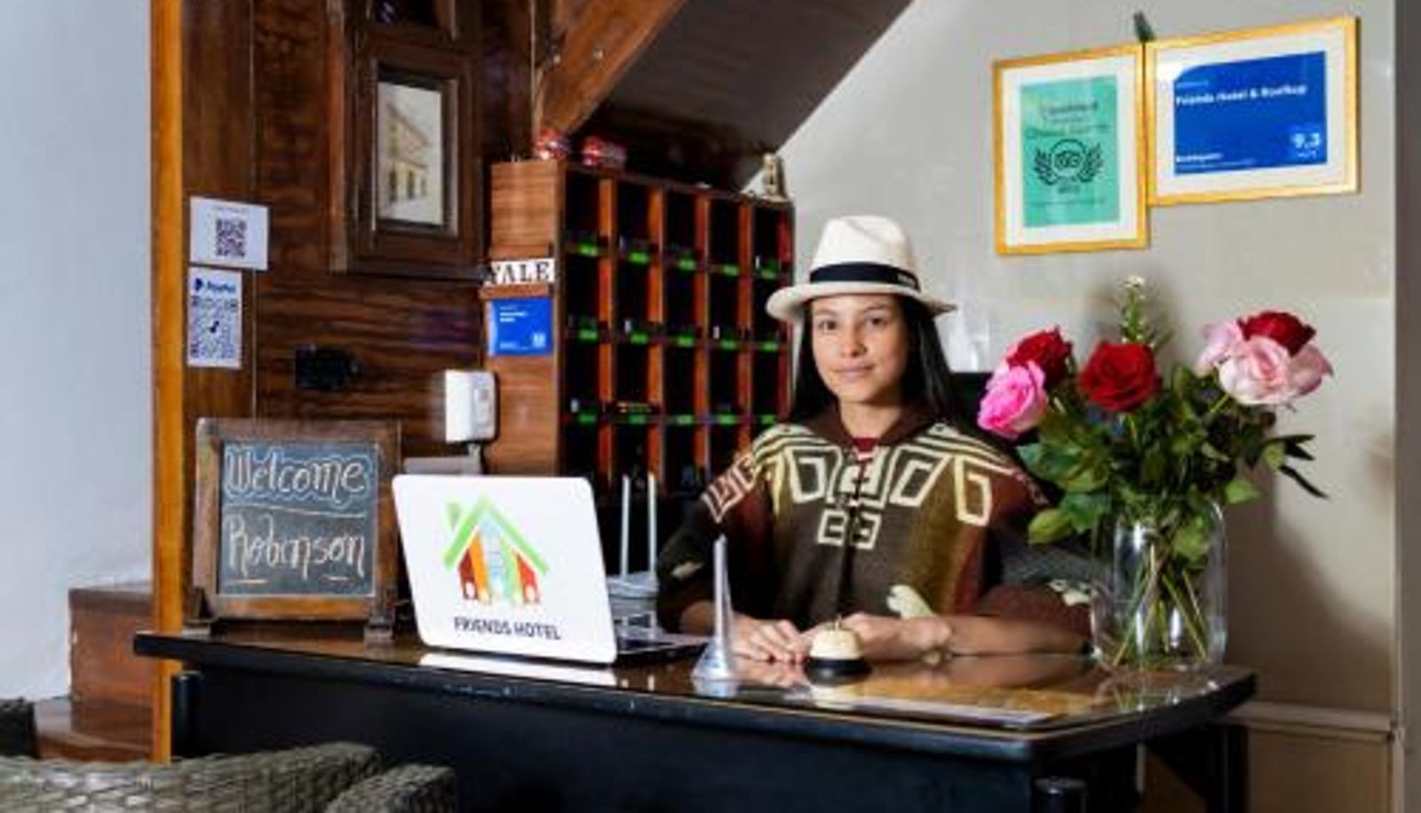 Info - Friends Hotel & Rooftop - Historic Center & Museums