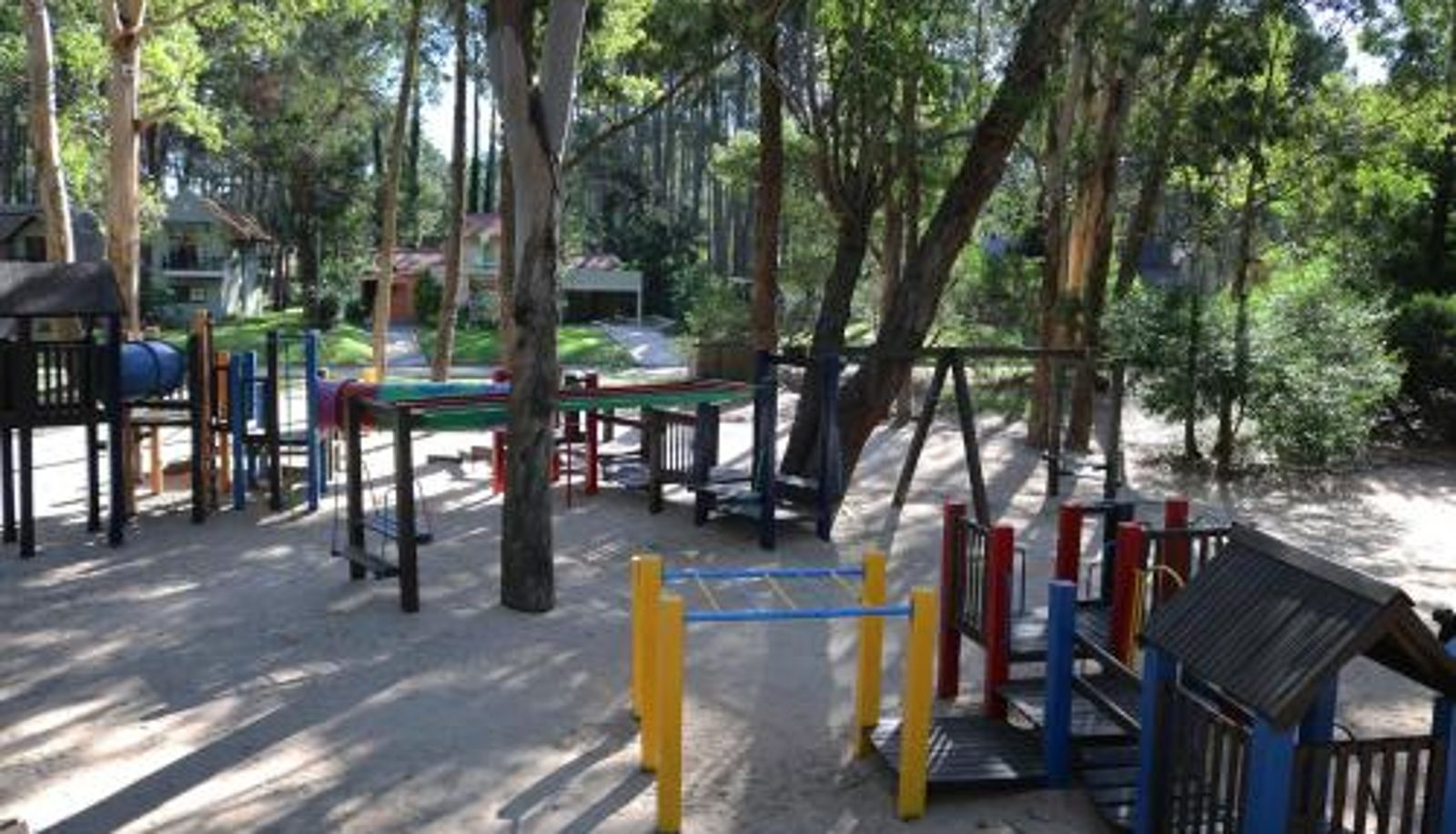 Info - Solanas Gardens View & Crystal Beach