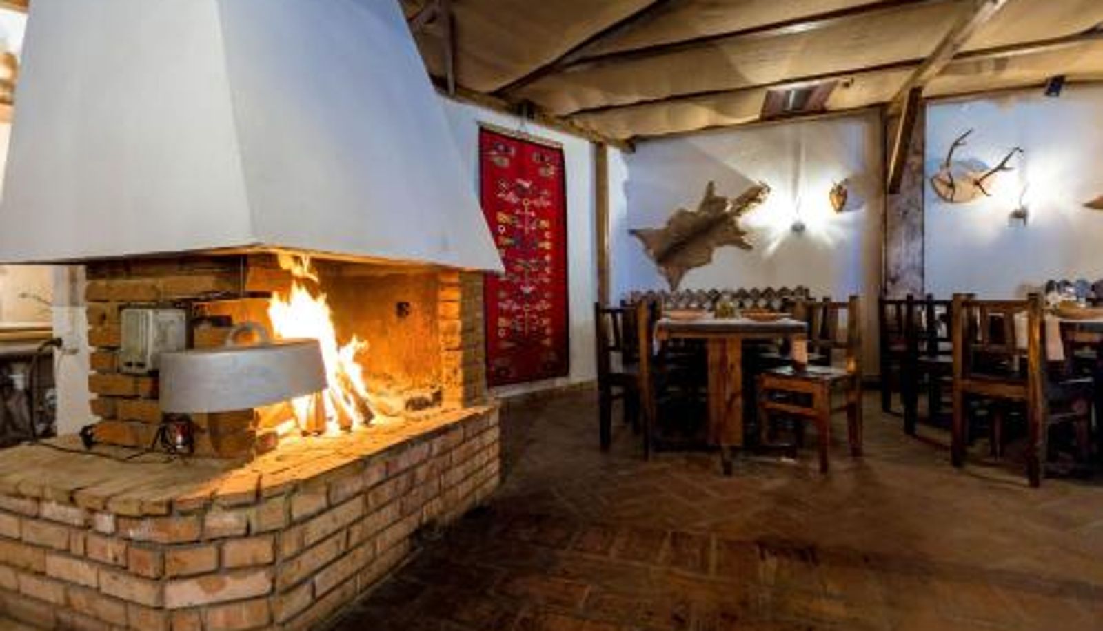 Breakfast room within the restaurant - Hotel Onix