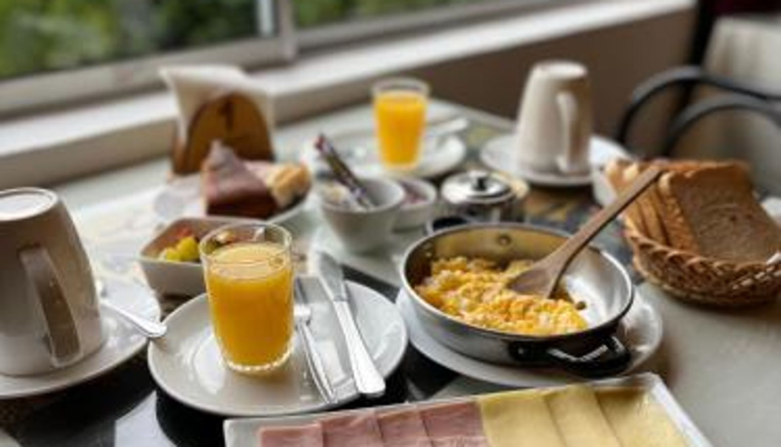 Frühstücksraum innerhalb des Restaurants - Hotel Küyen-Ko Pucón