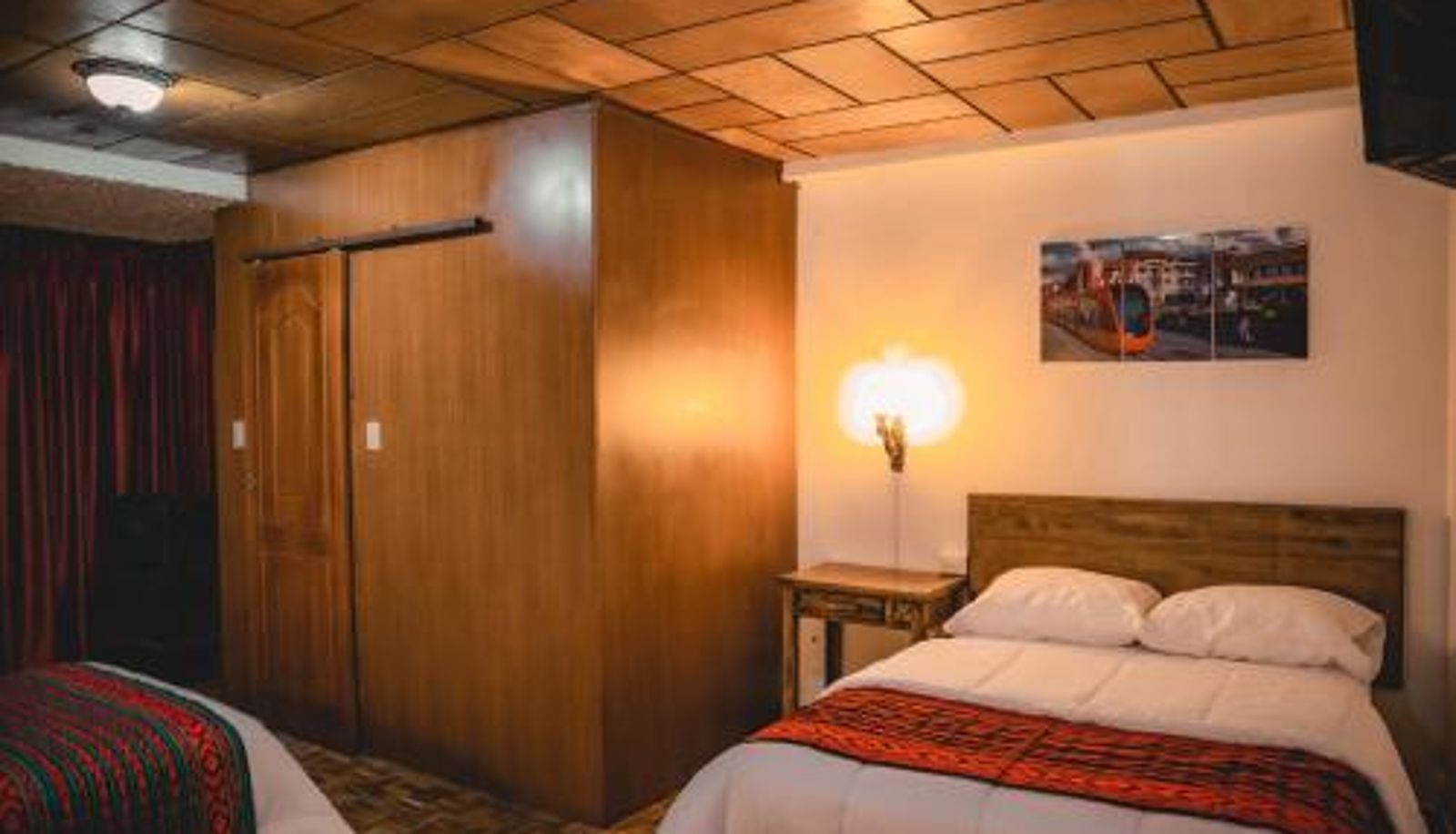 Info - Hotel El Morlaco