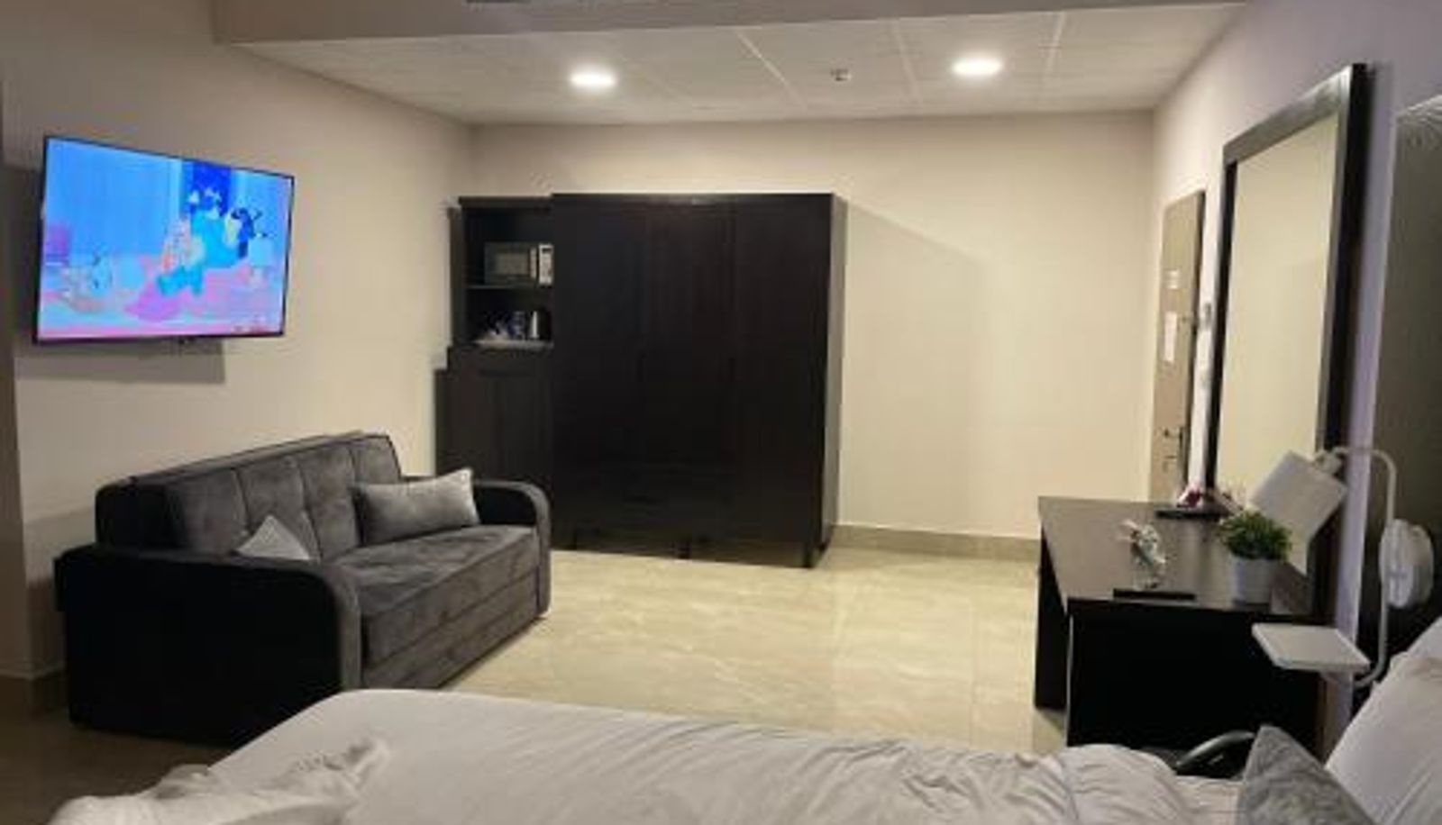 Room - Mizirawi Historic Hotel