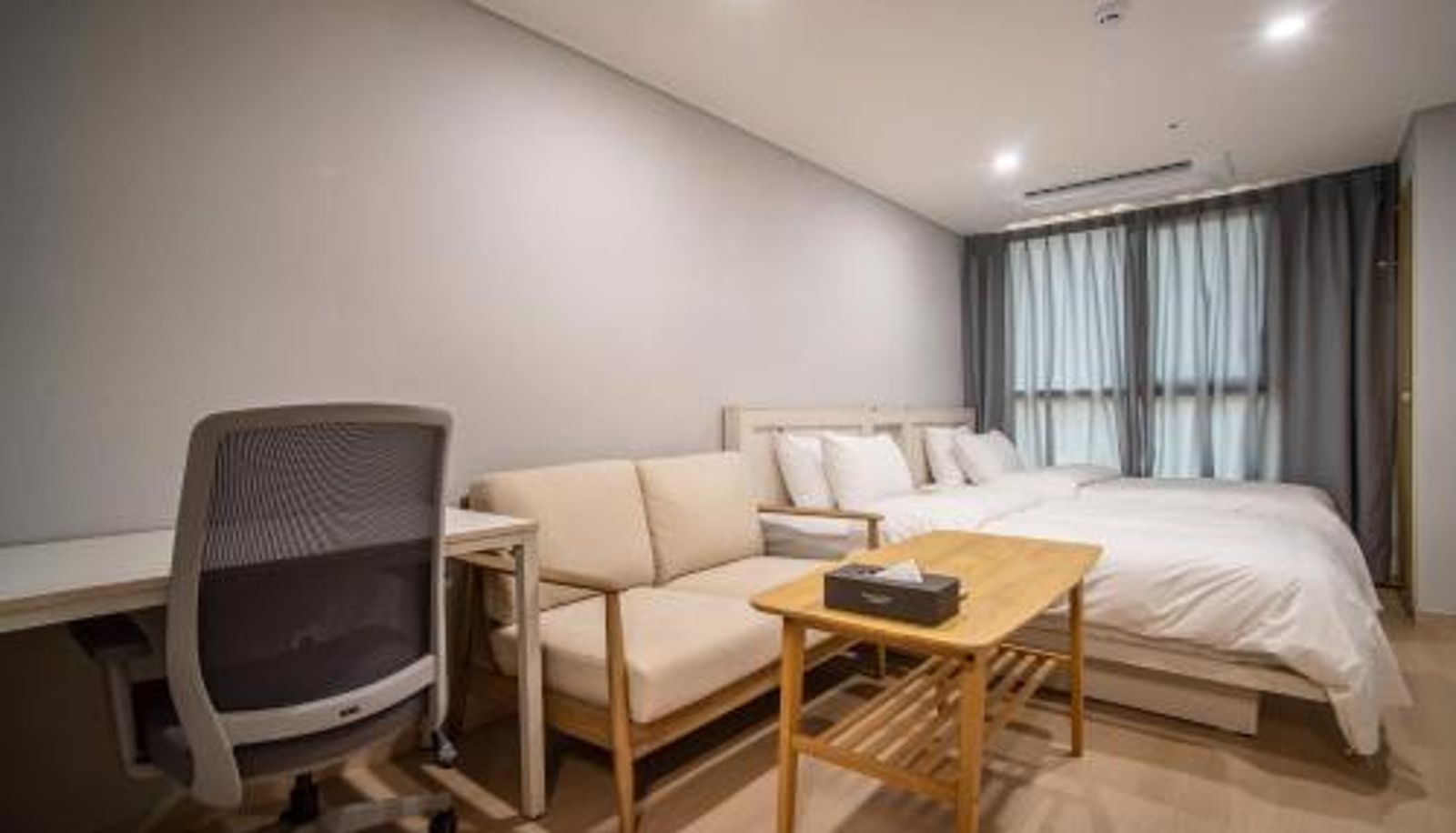 Zimmer - Jeju Central Park Residence