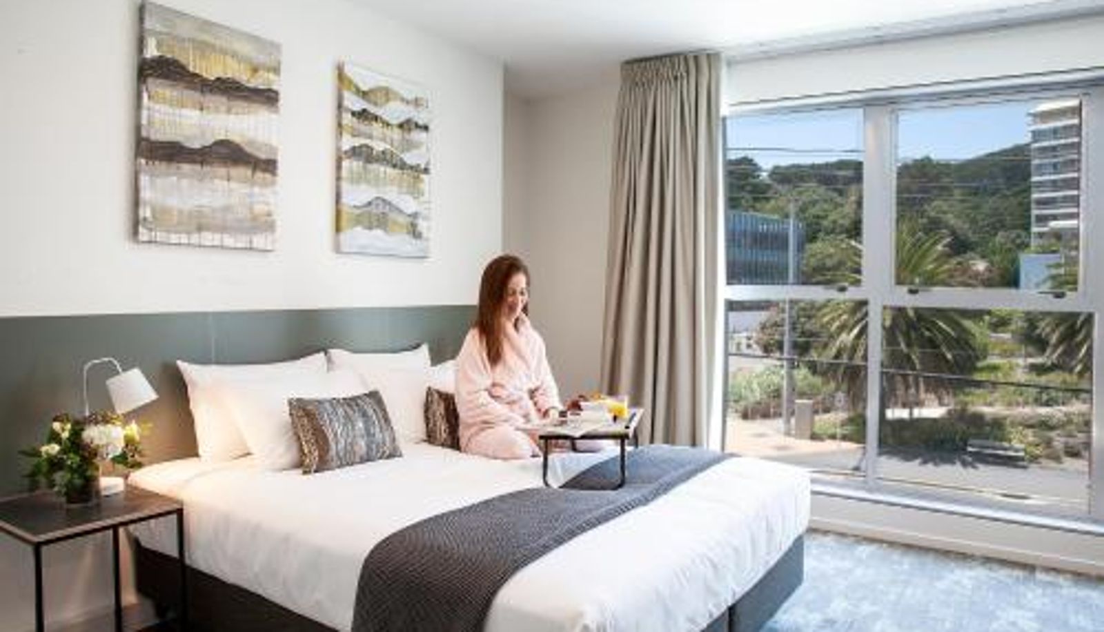 Info - Sojourn Apartment Hotel - Riddiford