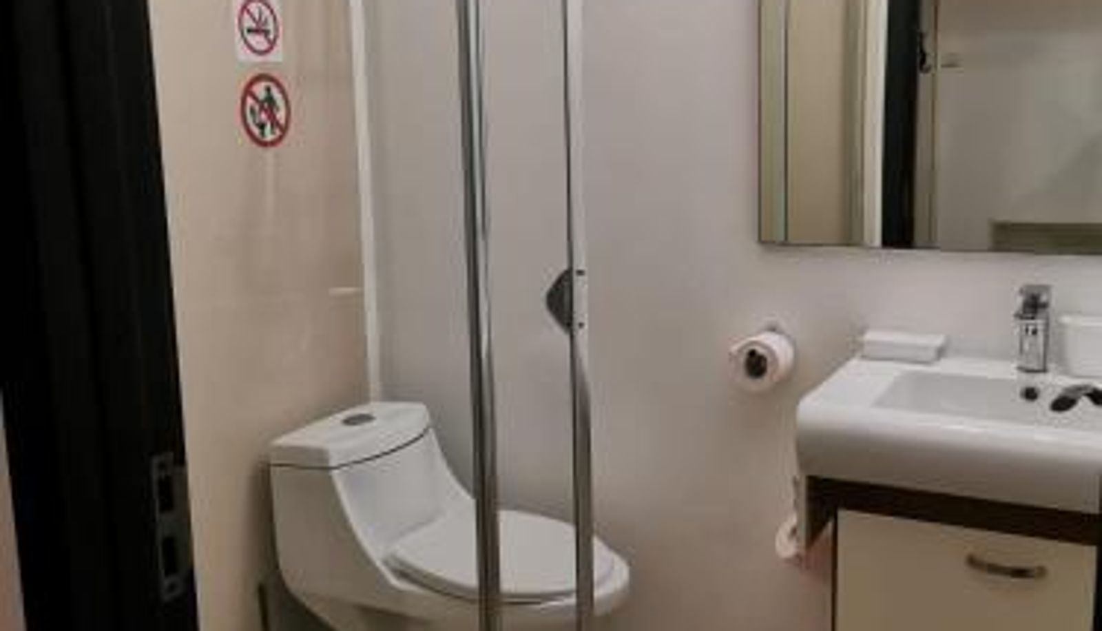 Standardzimmer - Nevis Fundeni