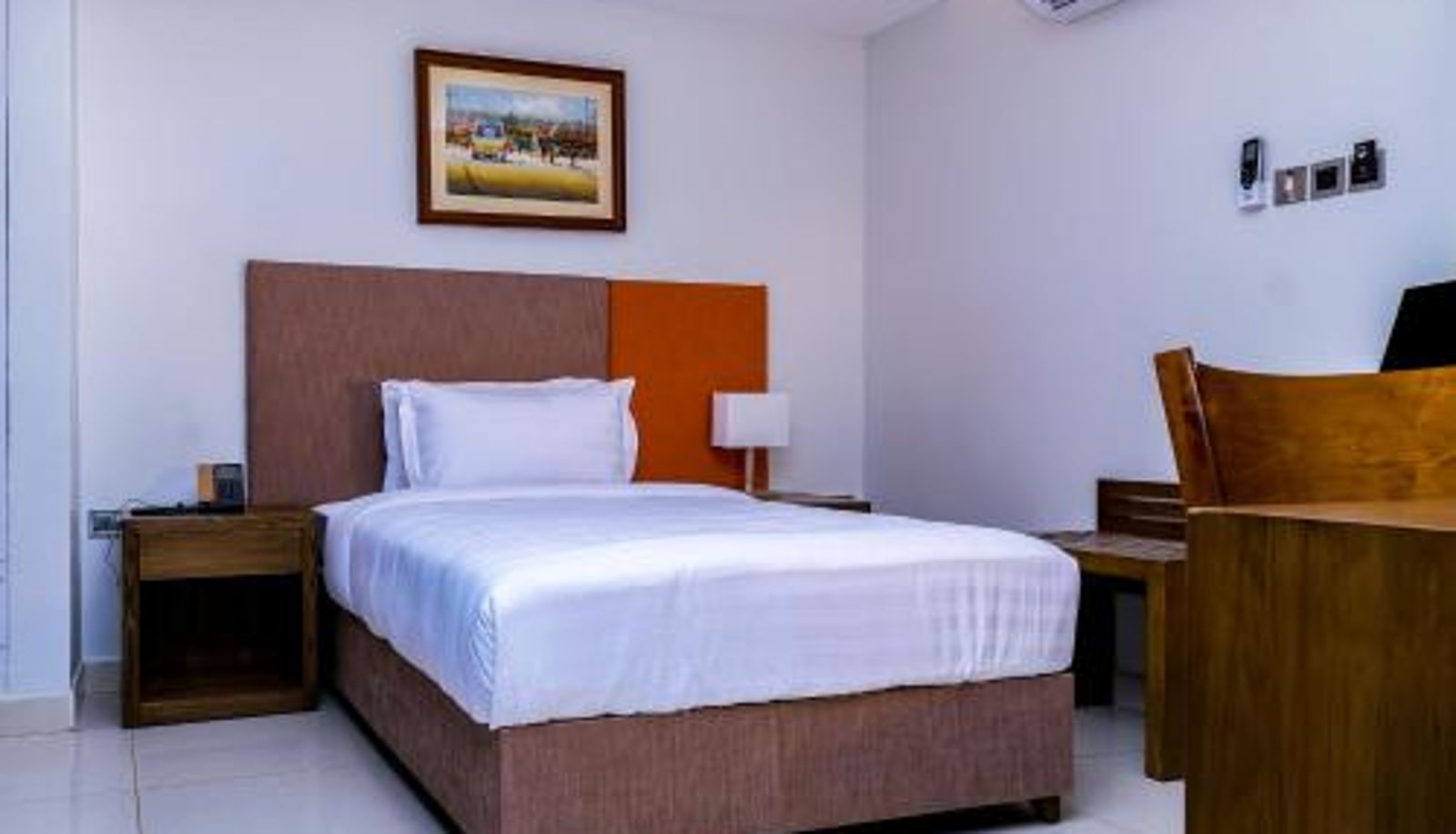 Room - Canary Hotel Kampala