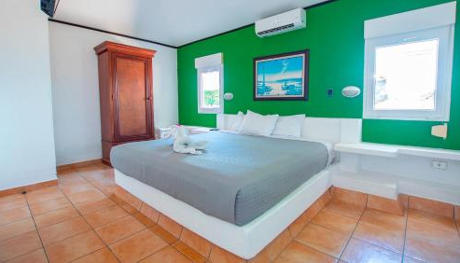 Info - Las Veraneras Villas & Resort
