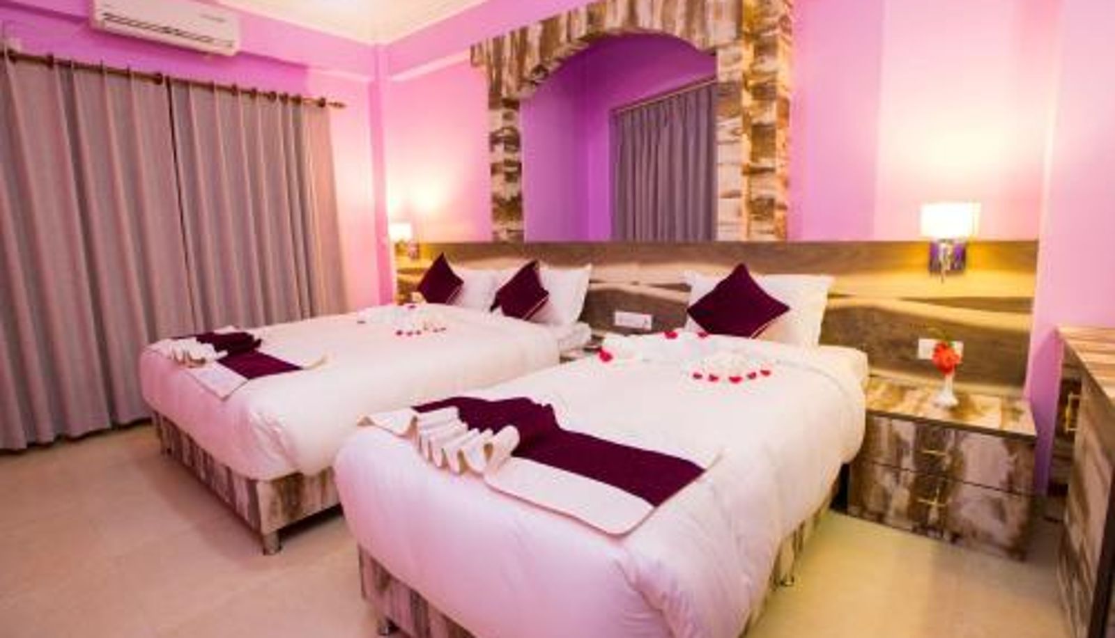 Familienzimmer - Hotel Task International