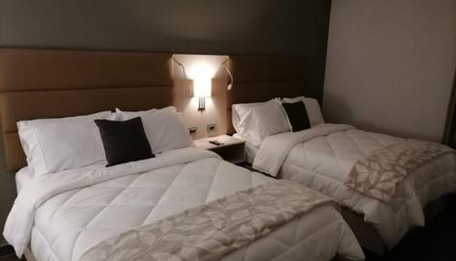 Info - L'Aurora Inn