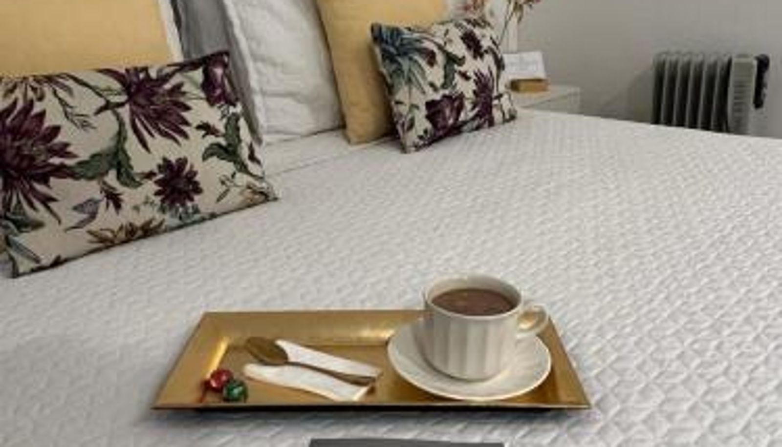 Dreibettzimmer - Adamas House Hotel Boutique