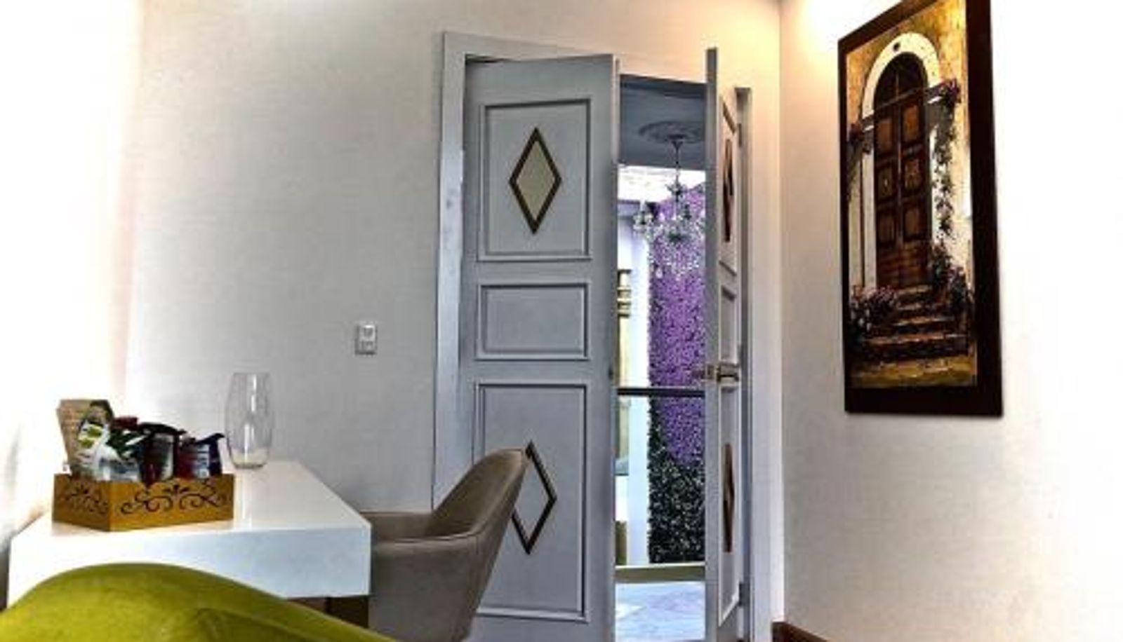 Info - Adamas House Hotel Boutique