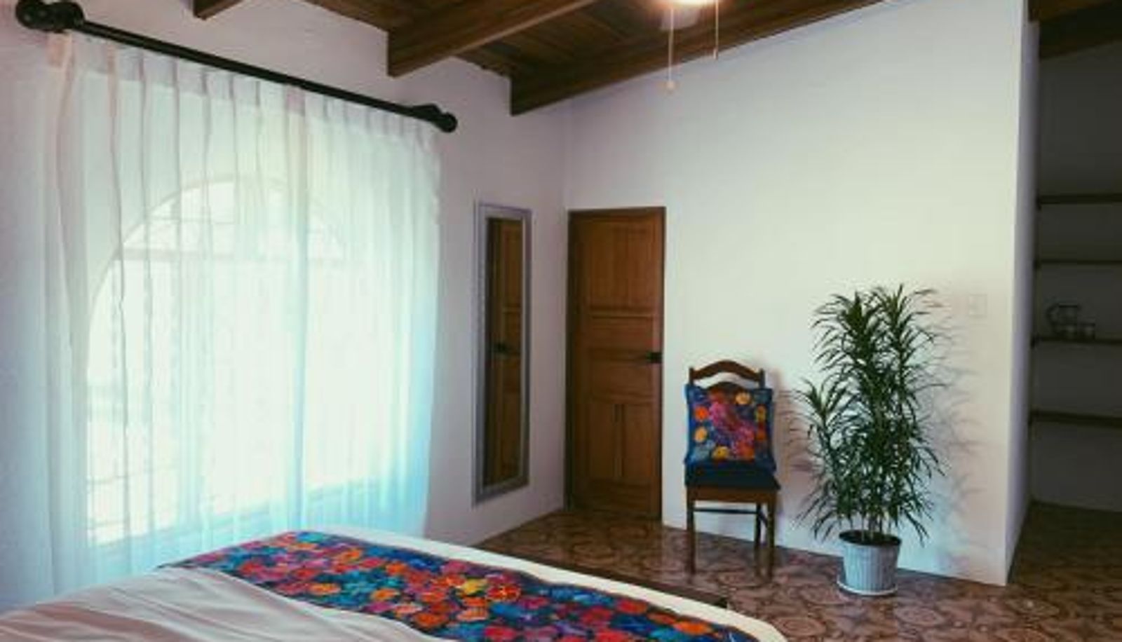 Camera - Hacienda Escondida 10min to Airport