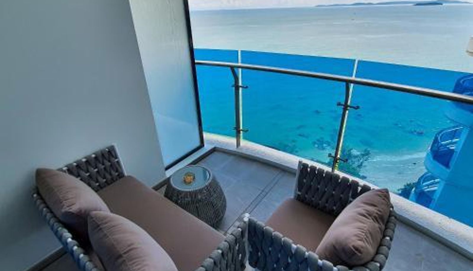 Zimmer mit Balkon - Howard Johnson Plaza by Wyndham Blue Bay Sihanoukville