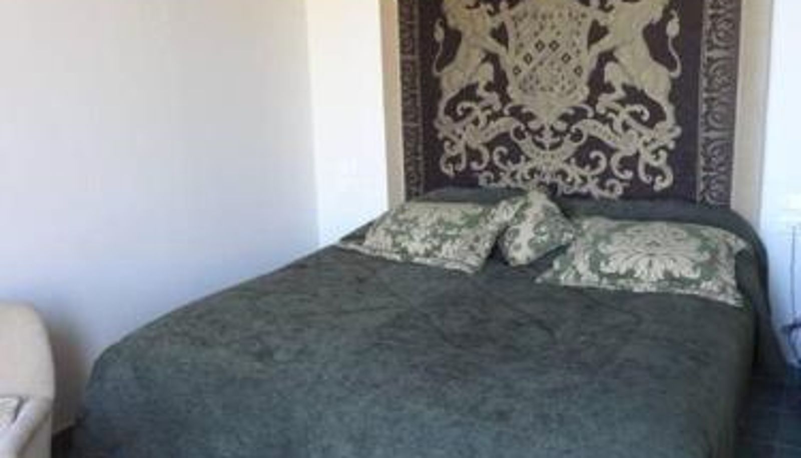 Camera standard - Faqra Palace