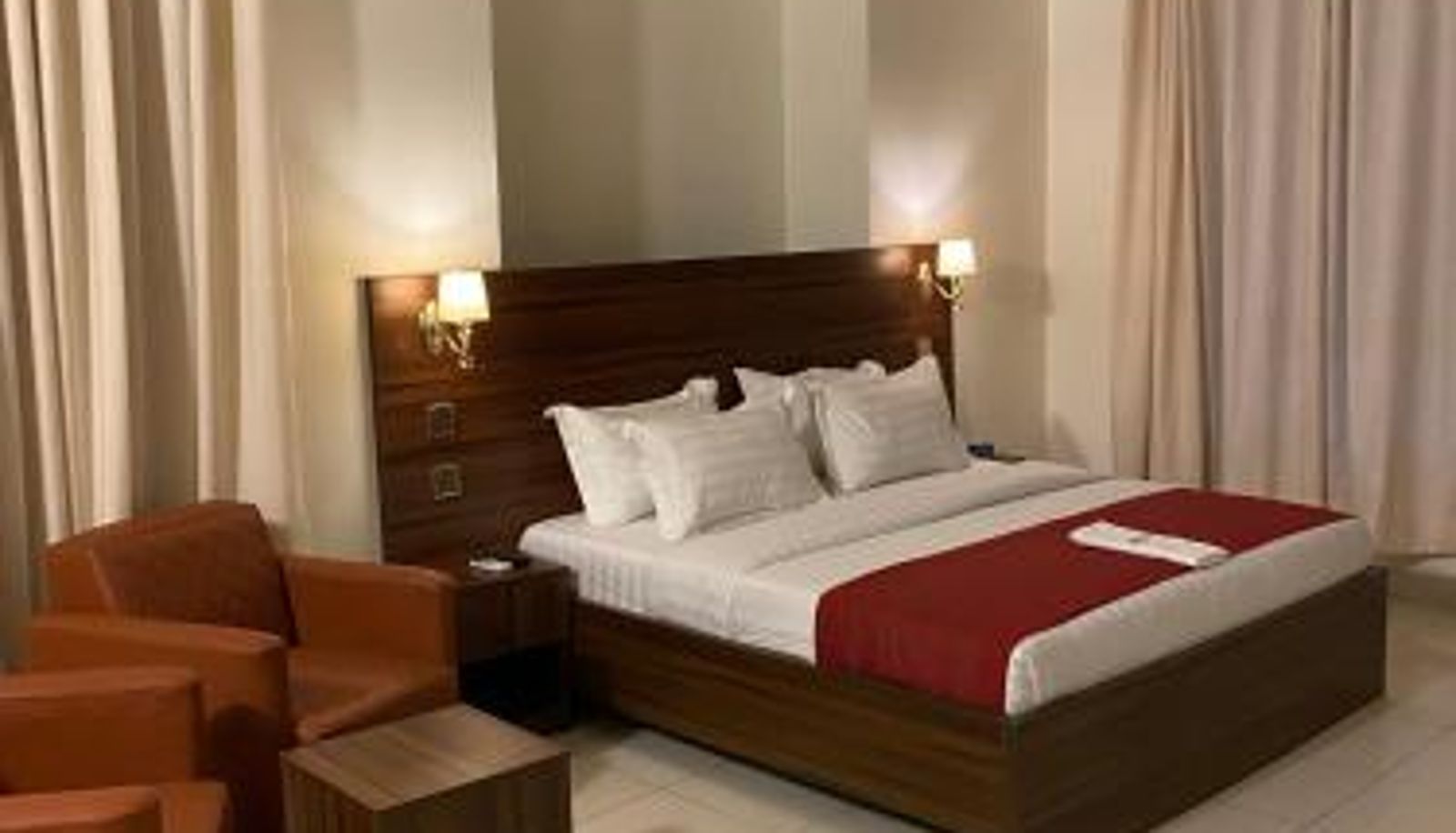 Chambre - Posh Hotel and Suites Victoria Island