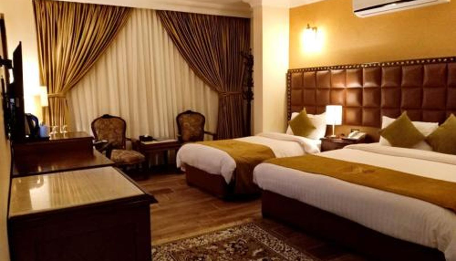 Zimmer - Town Season Hotel