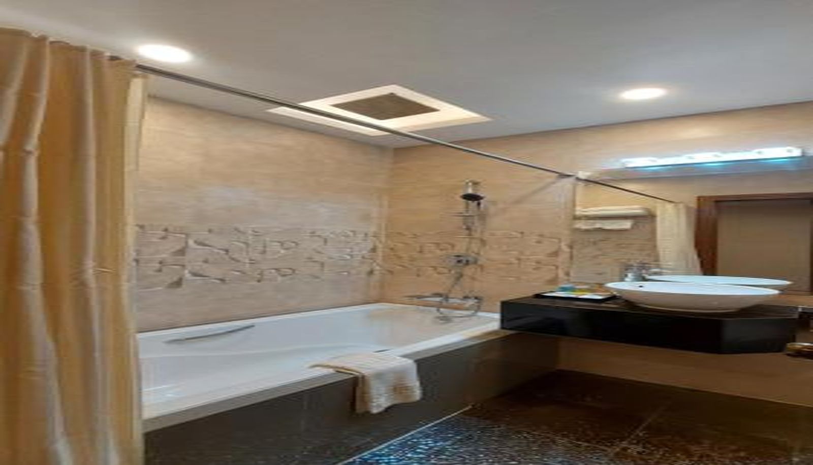 Standardzimmer - Hotel Grand Galaxy