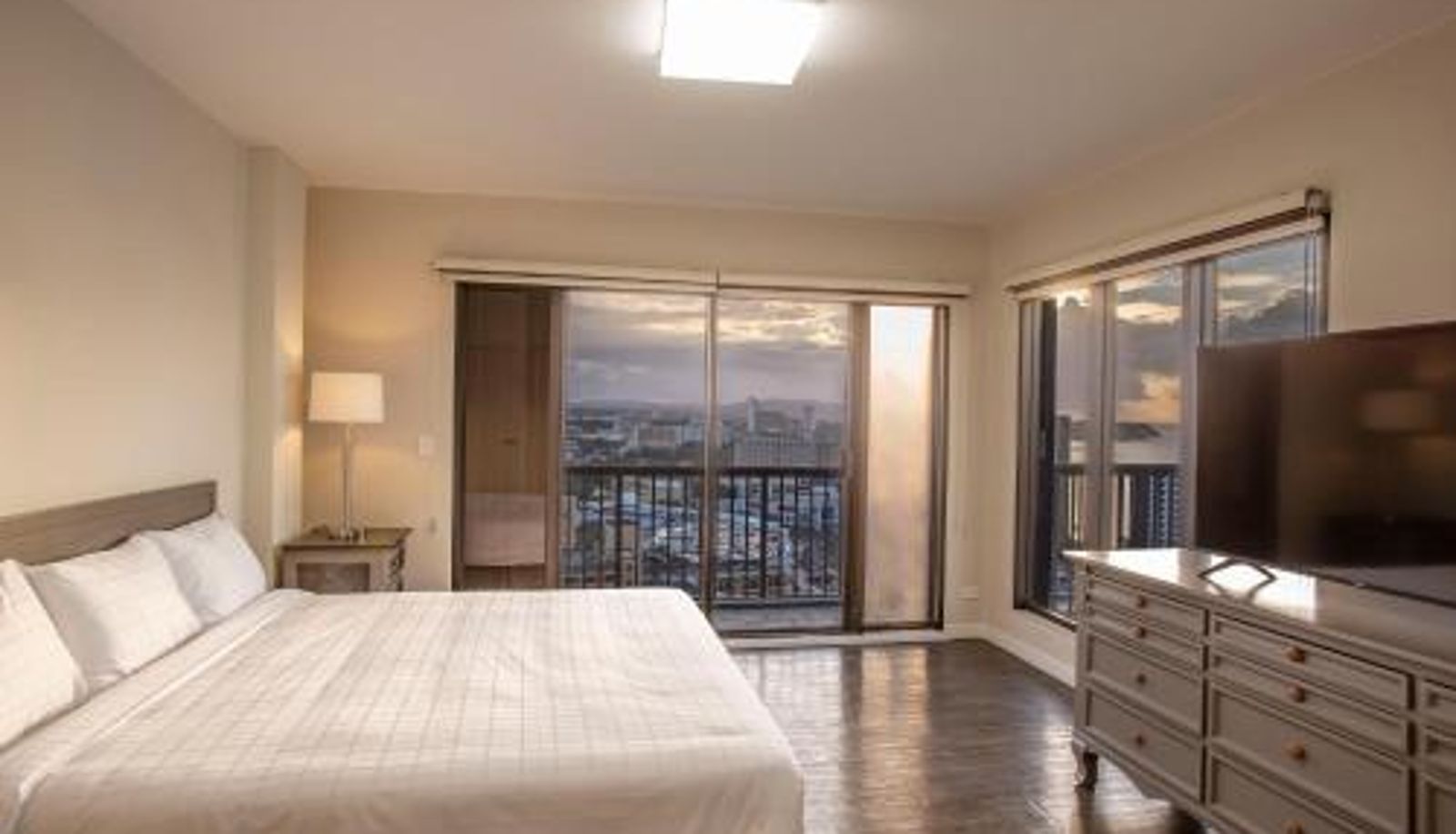 Info - The Bayview Hotel Guam