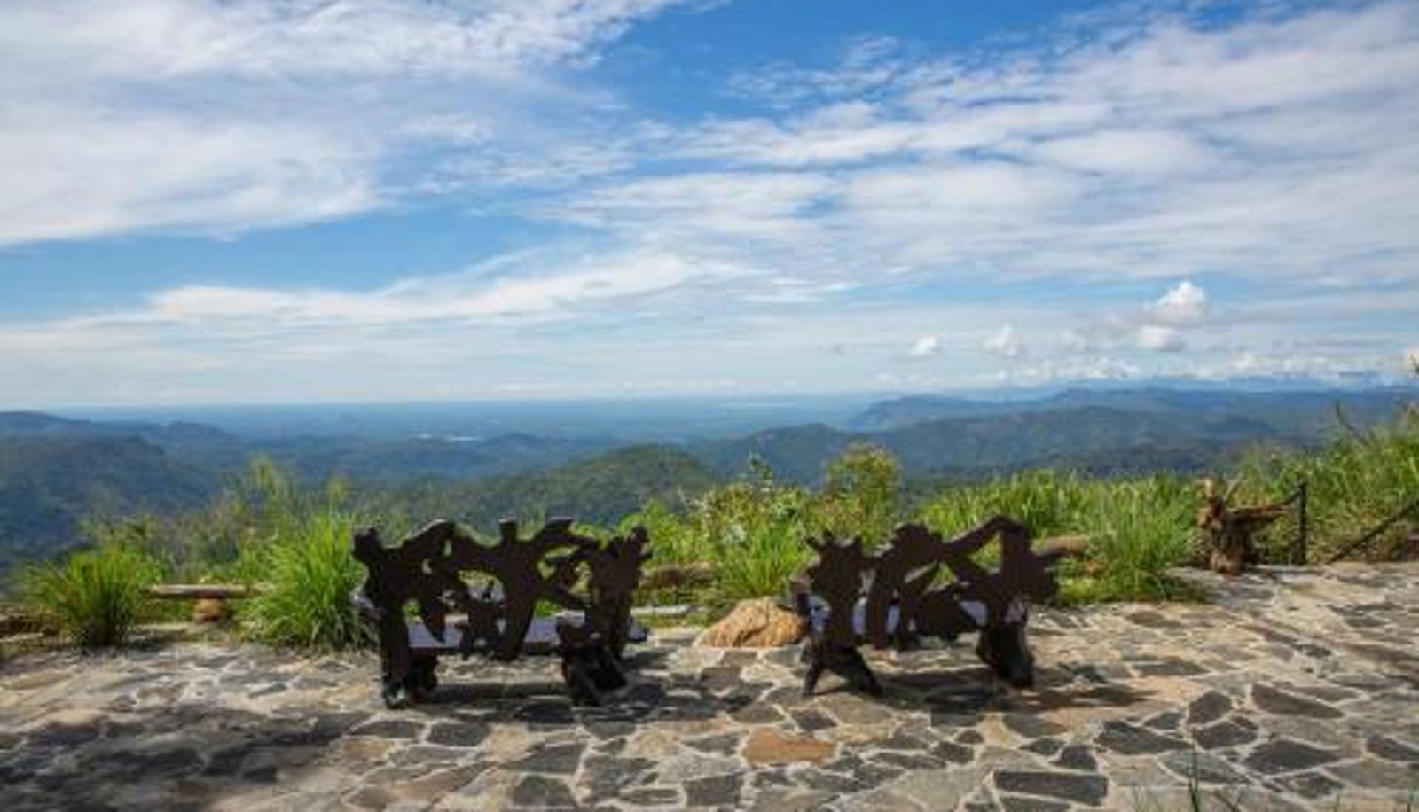 Info - Dream Cliff Mountain Resort