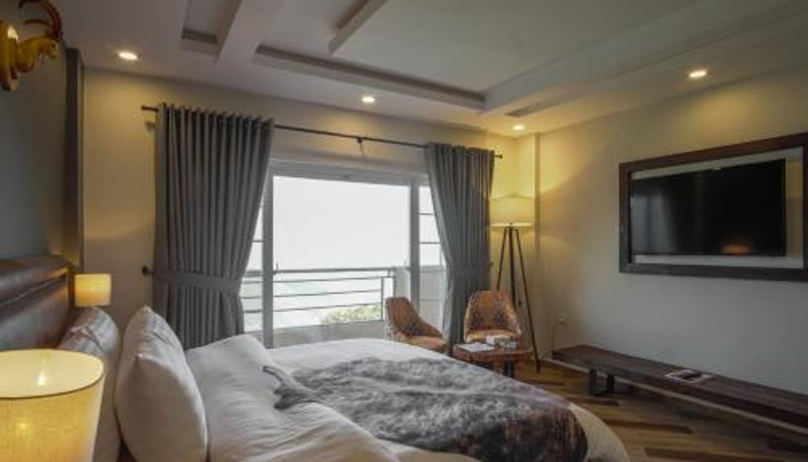 Room - Murree The Roomy Lodge
