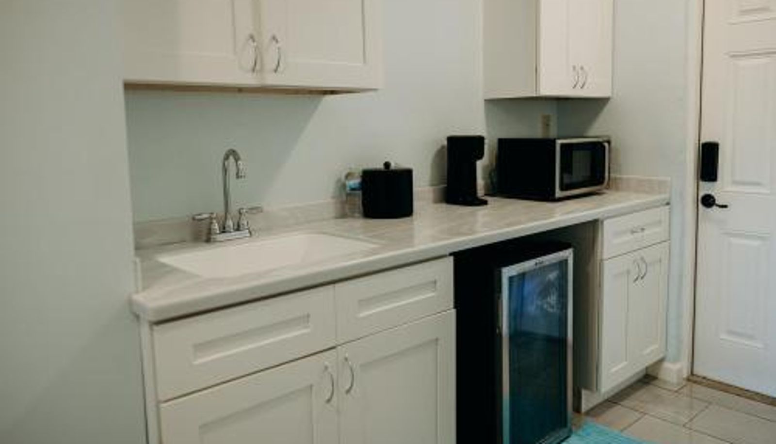 Kitchen - Grapetree Bay Hotel and Villas