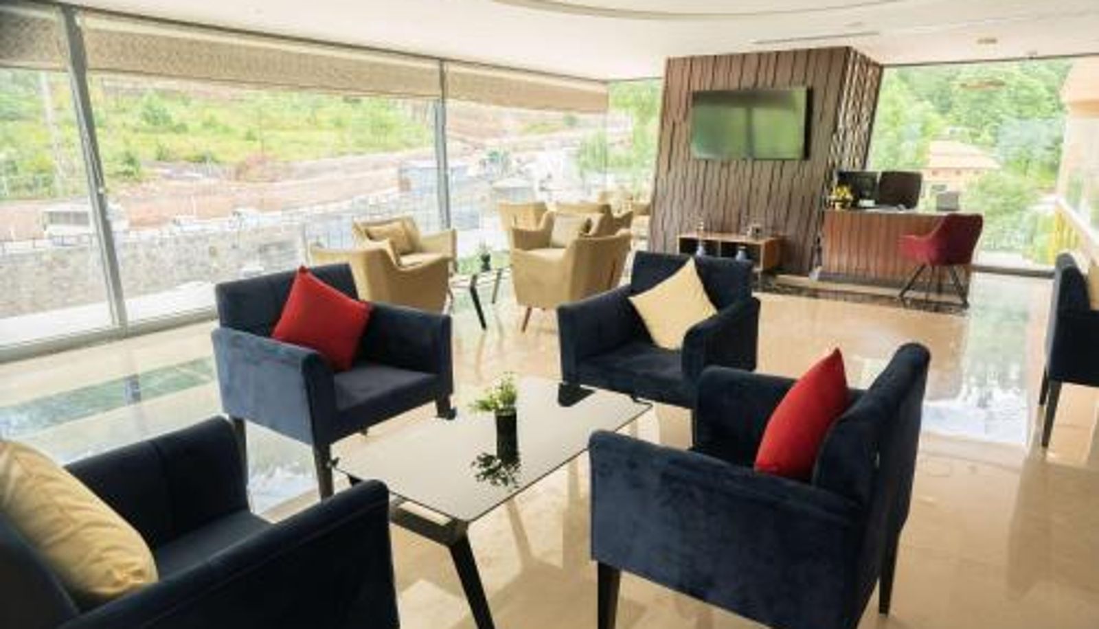 Bar - Ramada by Wyndham Murree Lower Topa Resort