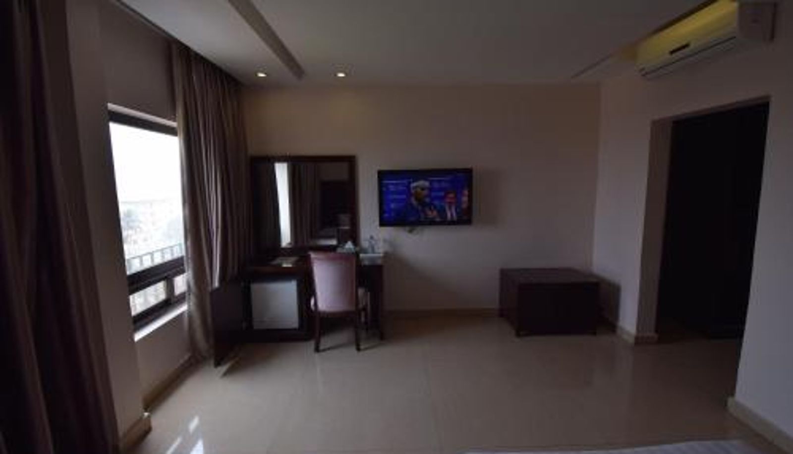 Info - Noble House Hotel