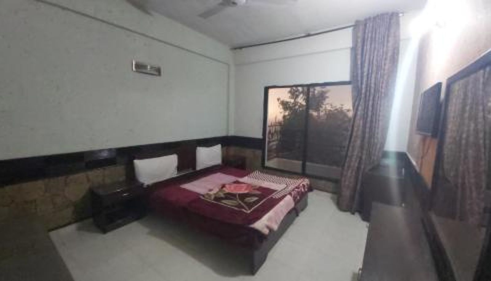 Camera per famiglia - Mount Heaven Hotel Murree