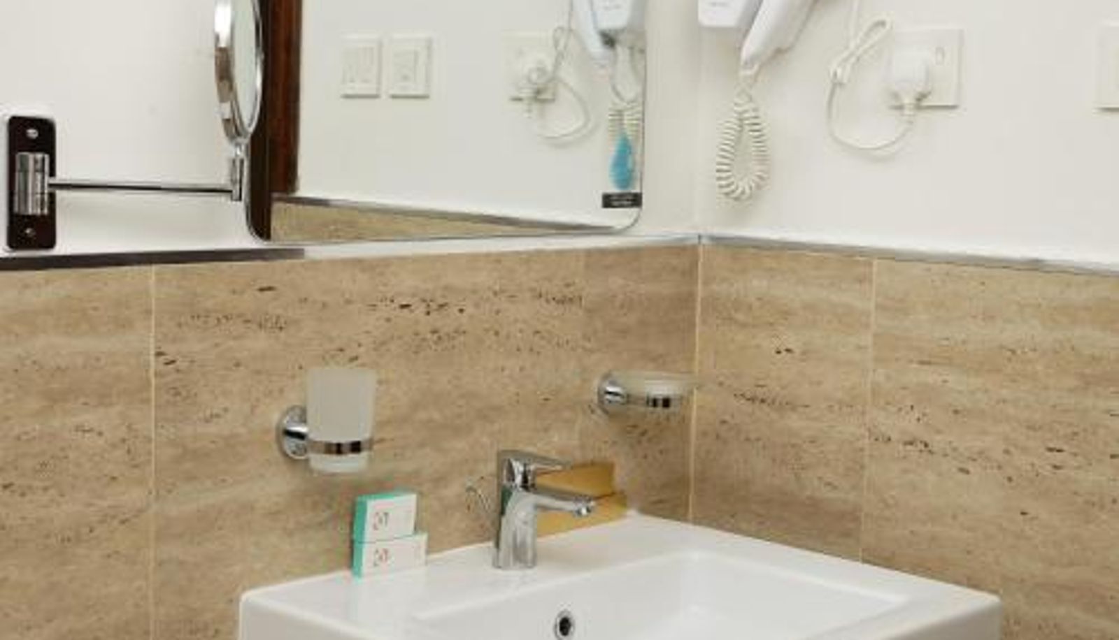 Badezimmer - Kara Hotel فندق كارا