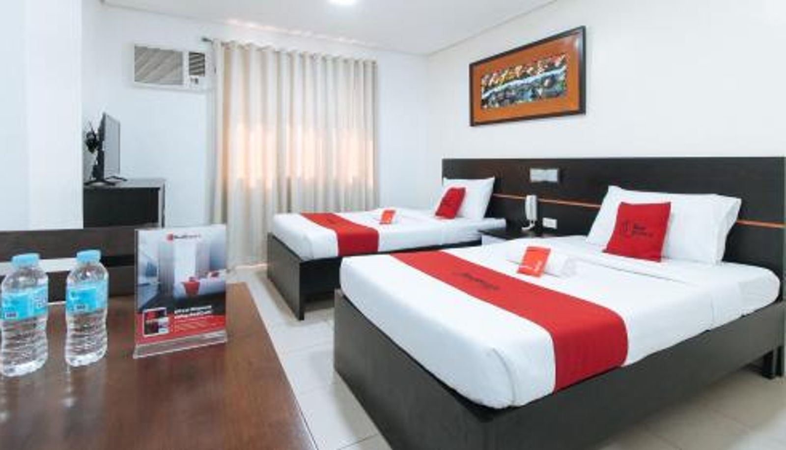 Info - RedDoorz Plus at Evangelista Street Makati