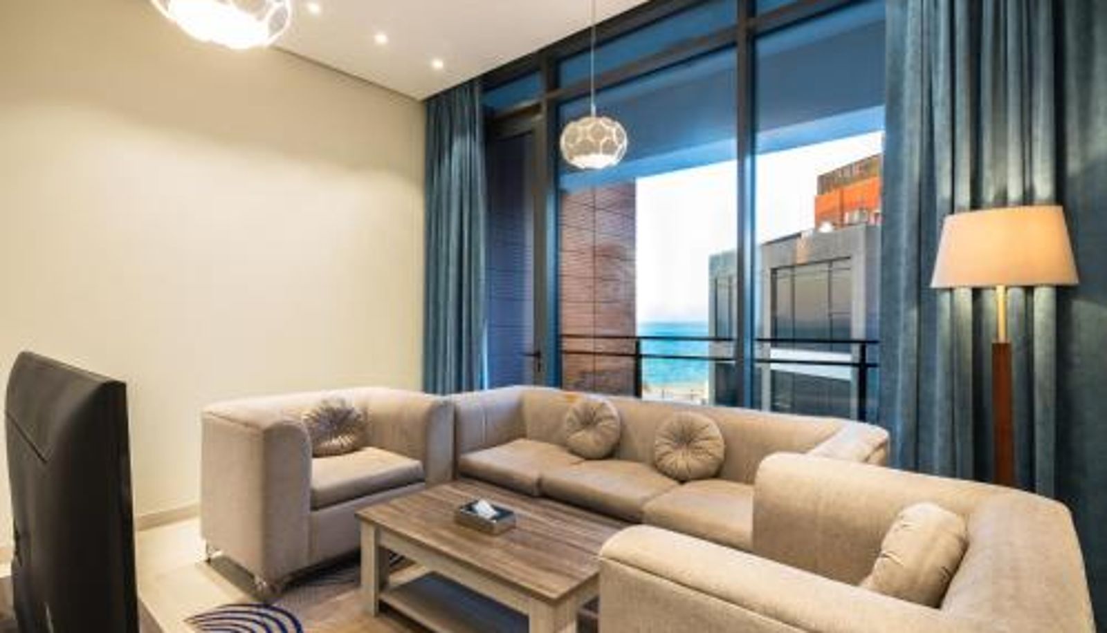 Suite - Boudl Al Jubail