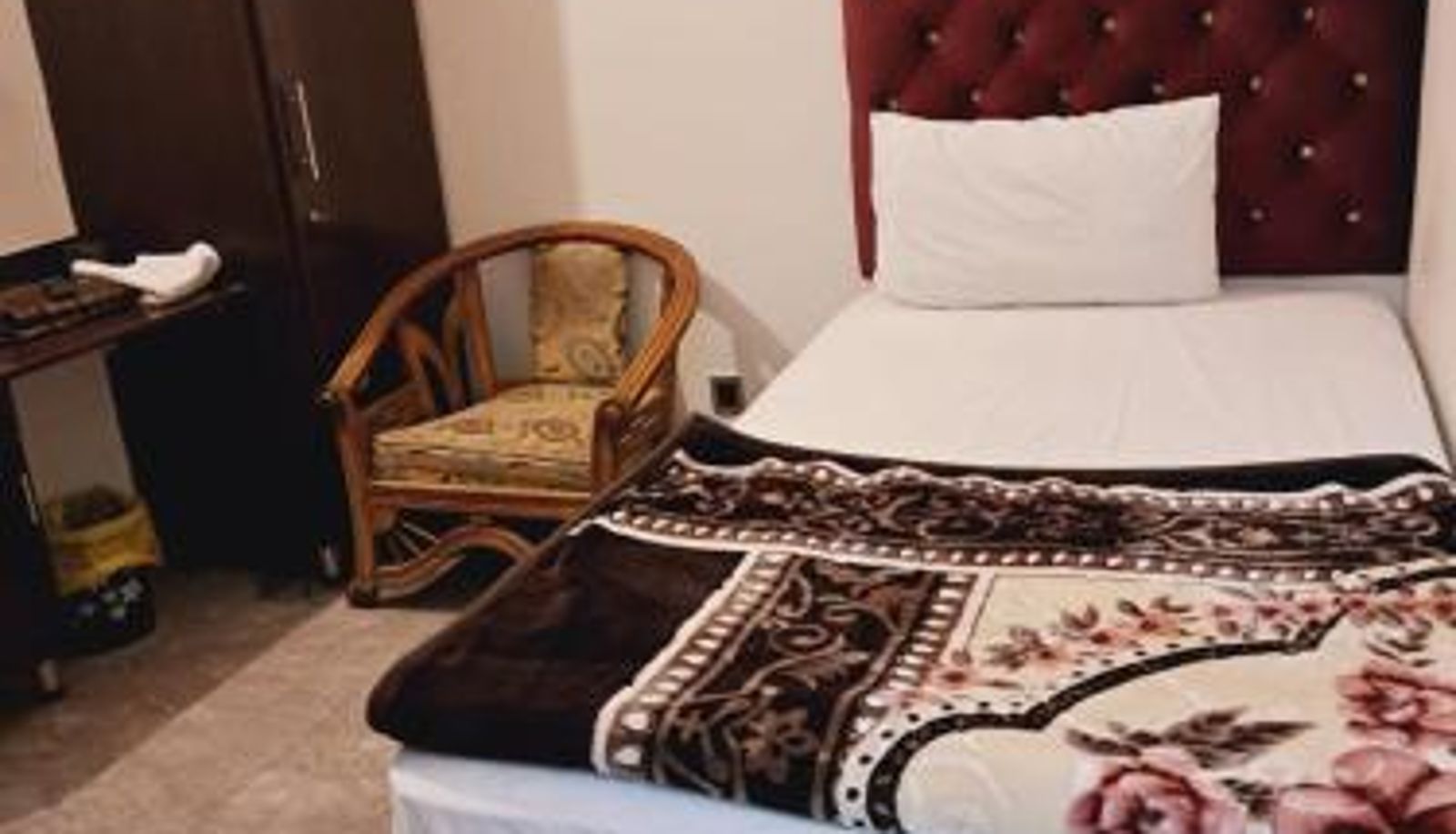 Info - Lords Hotel