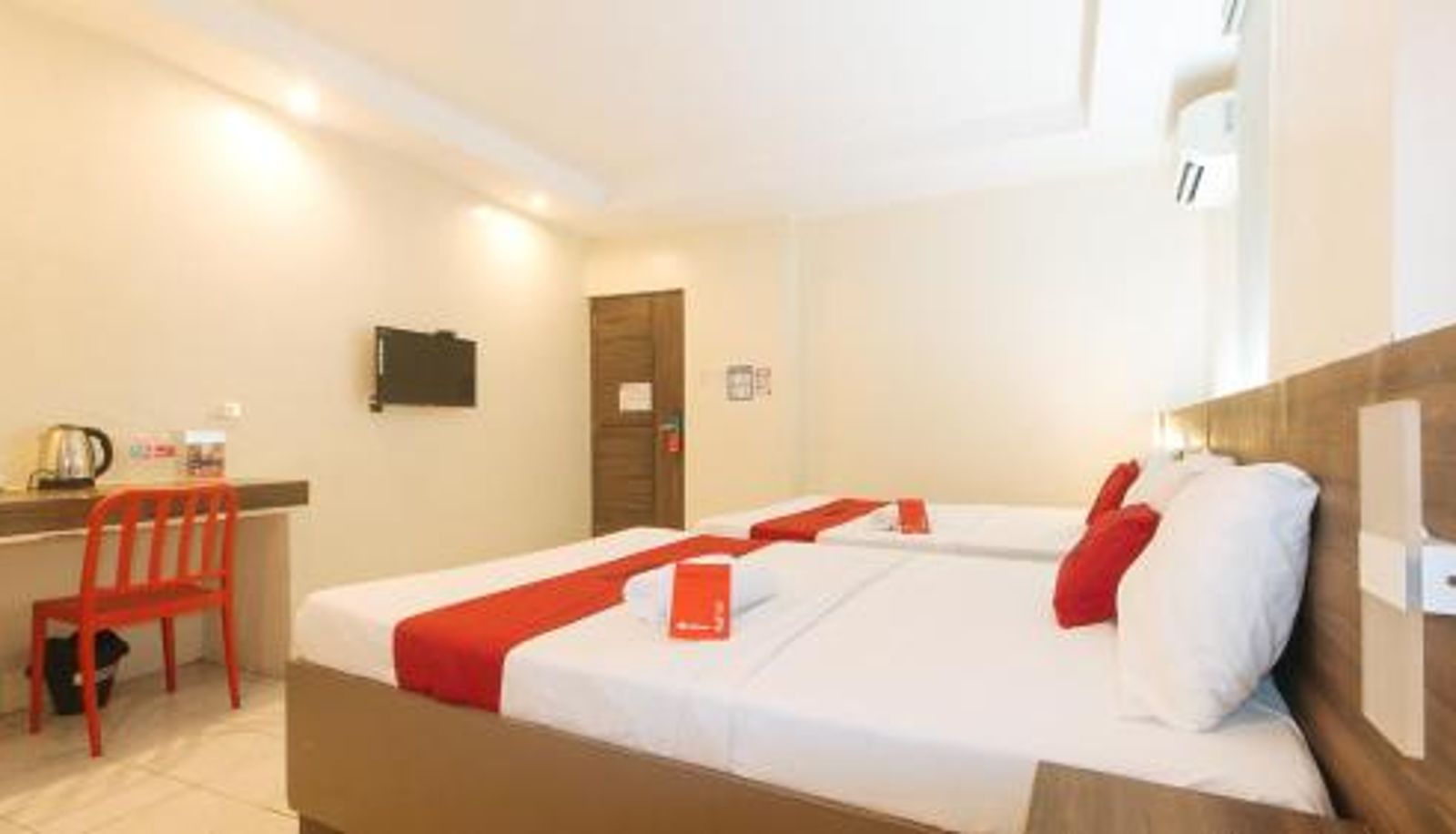 Habitación - RedDoorz at V Plaza Hotel Manila