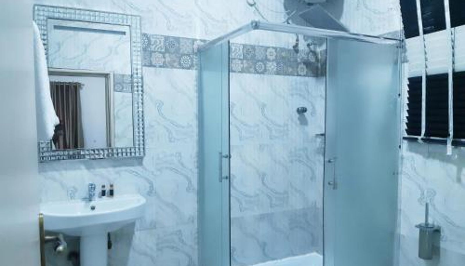 Cuarto de baño - Kristov's House