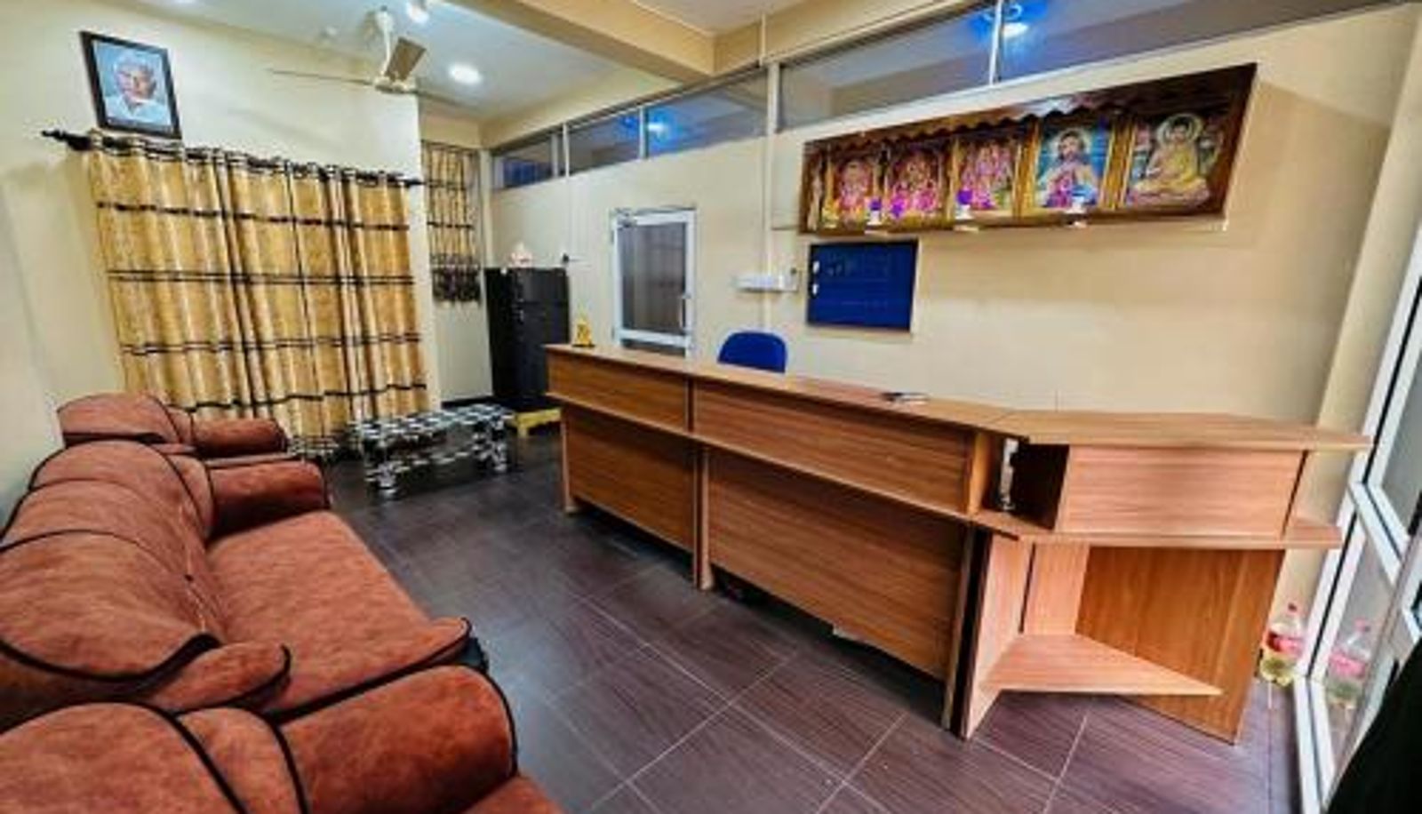 Réception - UK Inn Guest House