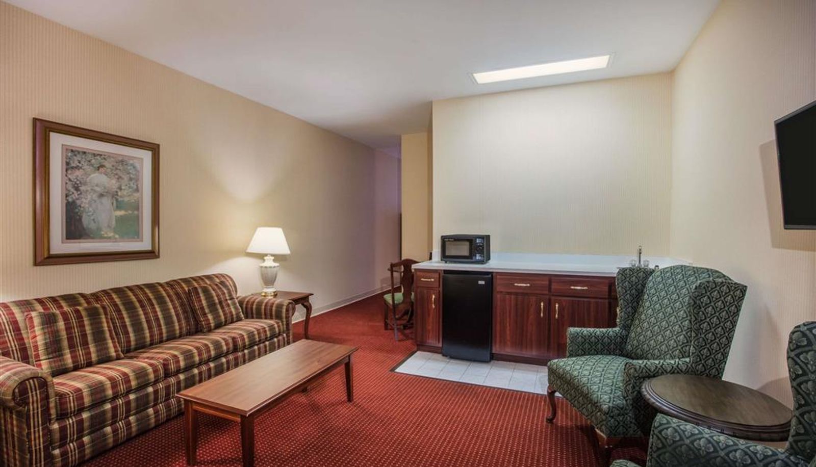 Room - Ramada by Wyndham Ligonier