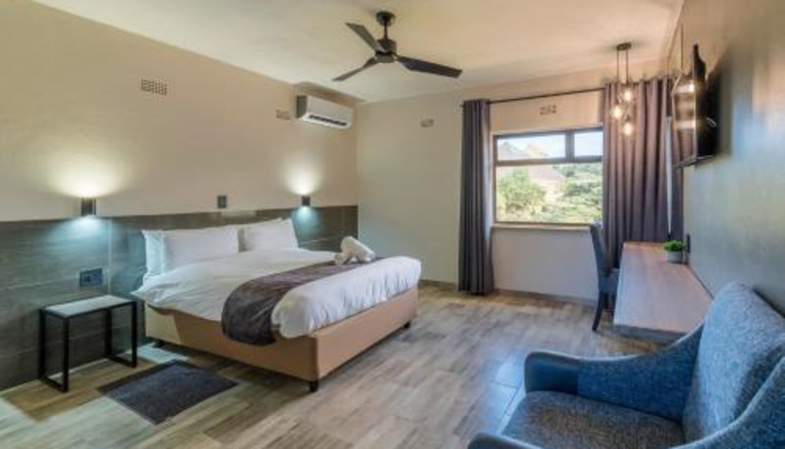 Chambre - N1 Hotel Rotten Row Harare
