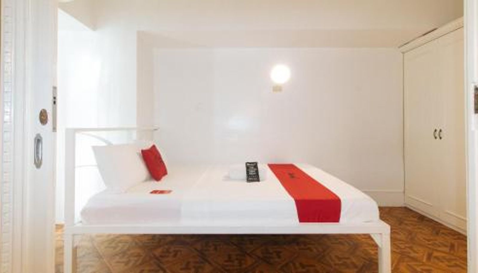 Room - RedDoorz at The Providence Tower