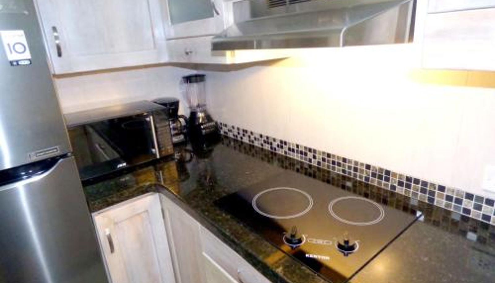 Kitchen - Beach One Bedroom Suite A22