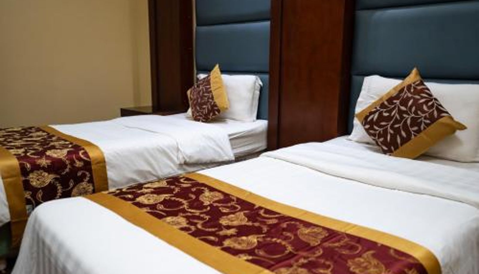 Info - Quiet Rooms 3 Serviced Apartments