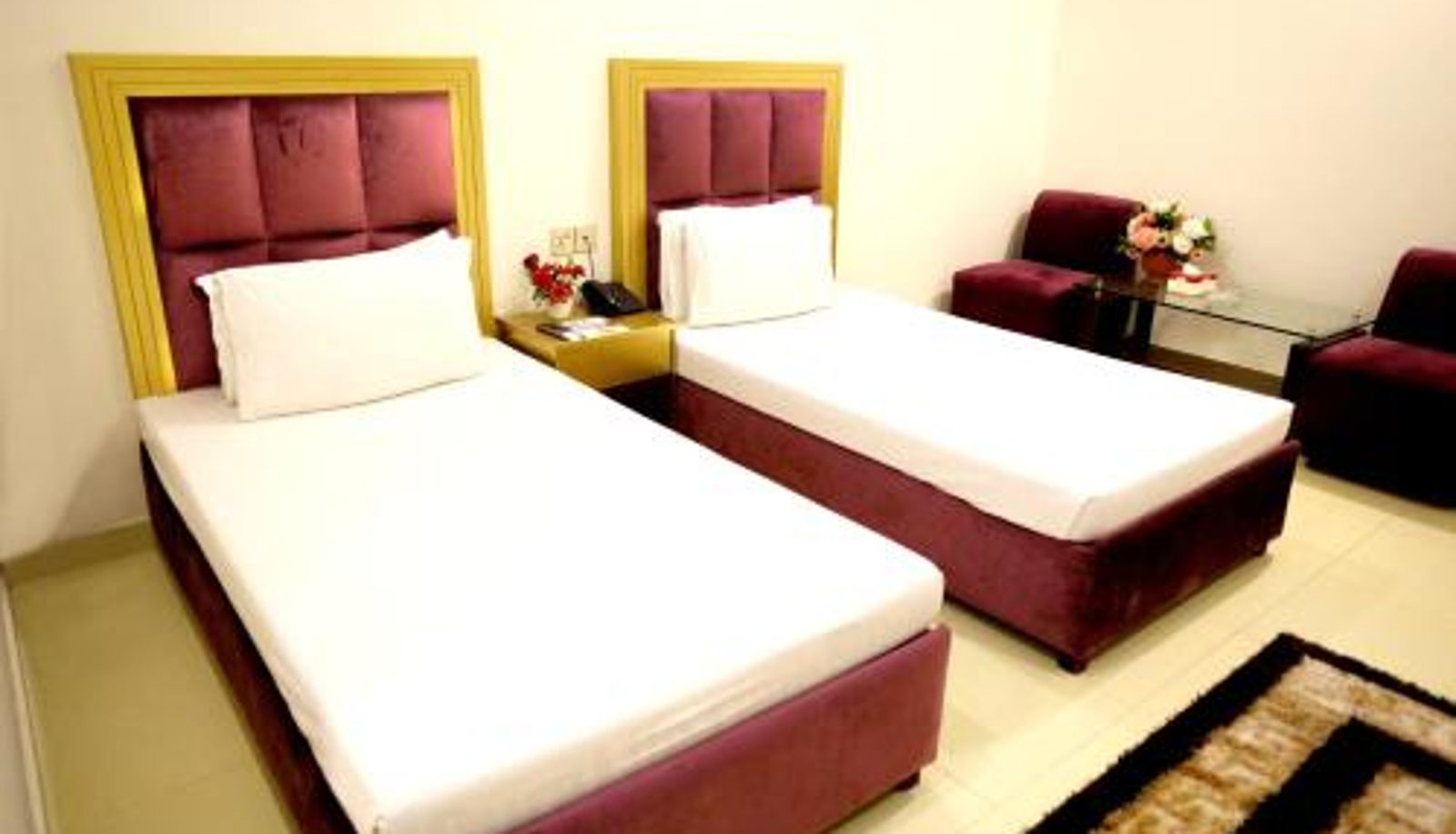 Chambre - Royalton Inn Hotel - Gulberg