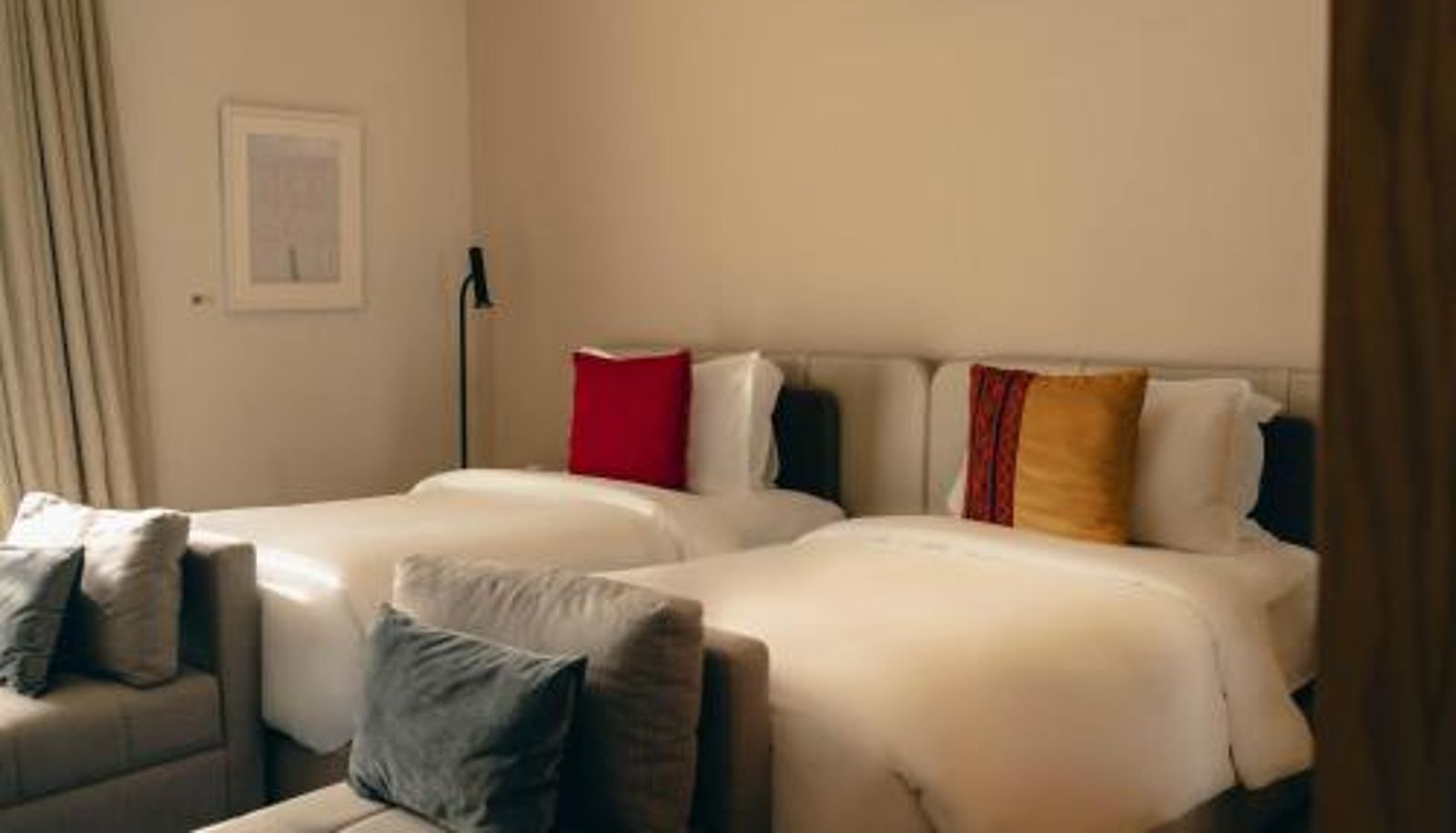 Info - Ambiance Resort Hunza