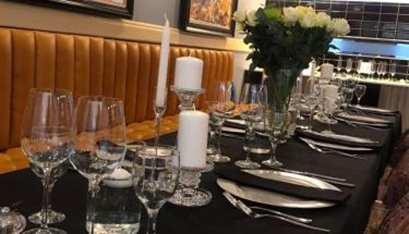 Salle de petit-déjeuner dans le restaurant - Sasavona Boutique Hotel