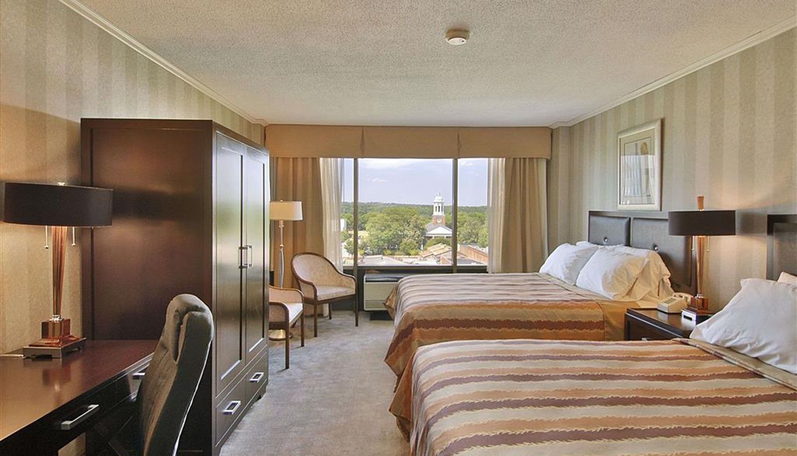 Room - Ramada by Wyndham Augusta Downtown Hotel & Conference Center